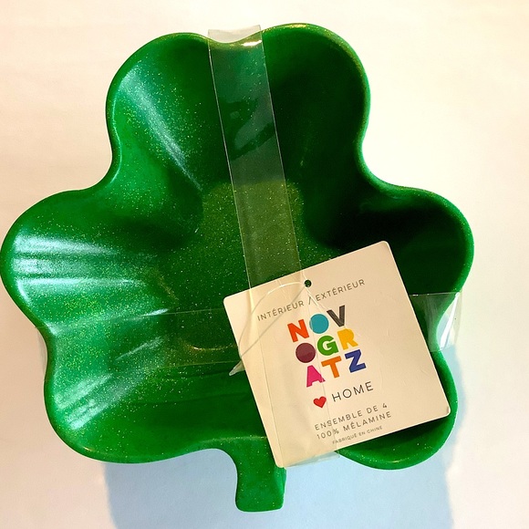 Shamrock Melamine Salad Dessert Serving Bowls 4 Pack New - Picture 1 of 2